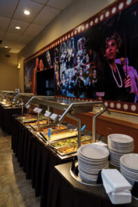 Dutch Apple Dinner Theatre: Dinner And a Show