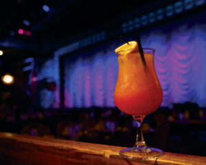 Dutch Apple Dinner Theatre: Dinner And a Show - Lancaster County Magazine